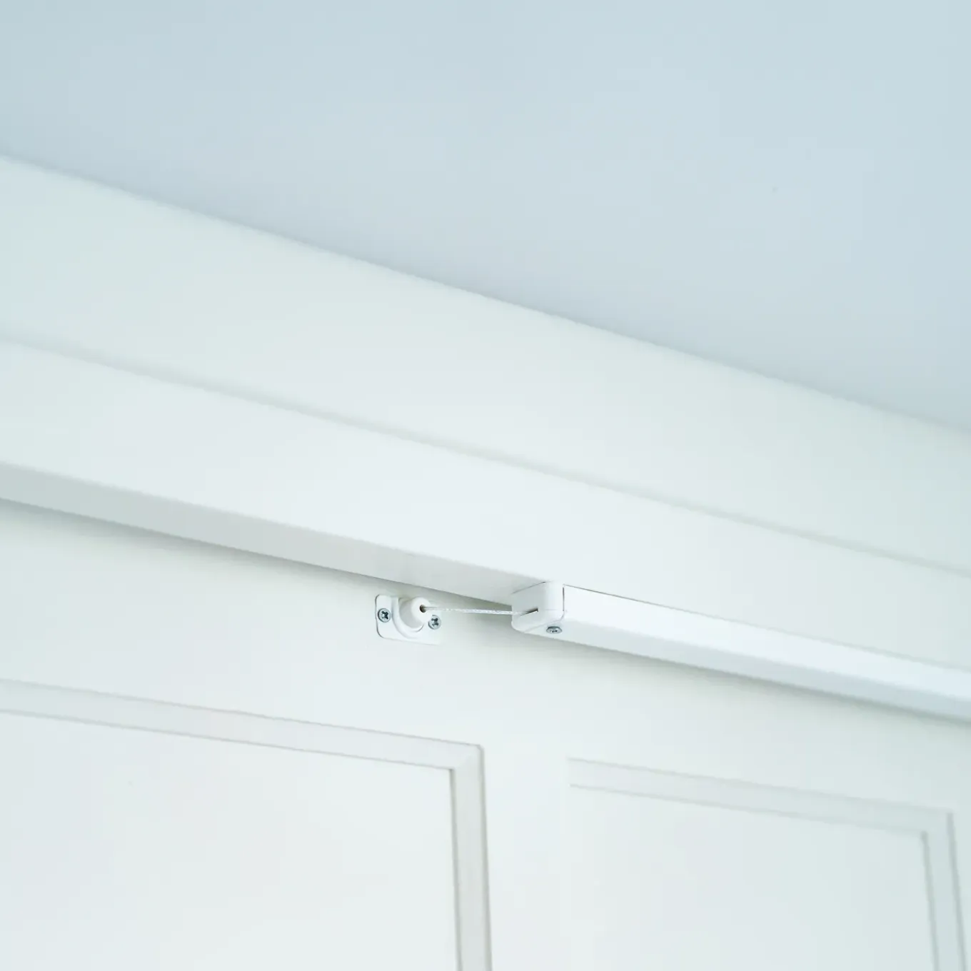 Axa - Automatische Deurdranger - 3900 - Wit - Binnendeuren - Incl. Sluitplaat