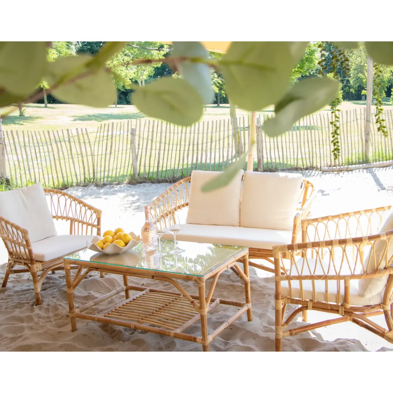 Axi Mary Loungeset 4-delig Met Bank - Tafel & 2 Loungestoelen