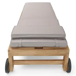 Axi Rama Ligbed Van Teak Hout Met Kussen