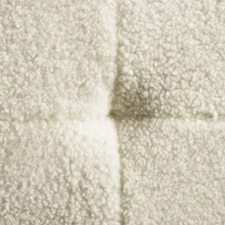 Bankje Bouclé Crème Met Dichte Schuimvulling En Stalen Poten Met Kunststofdoppen - 95x38x45 Cm