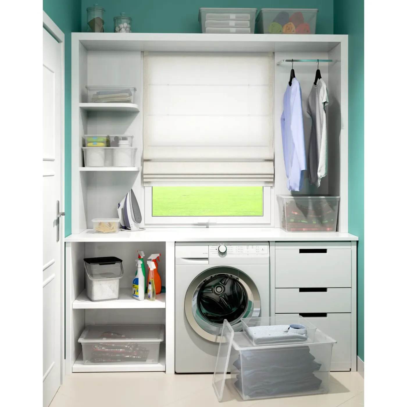 Baseline C-box L met wielen transparant 27L