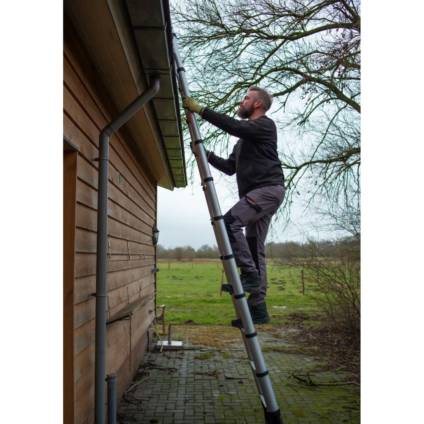 Batavia Telescoopladder - 13 treden - Kunststof - max. 150kg belasting