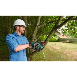 Bosch Accu Kettingzaag Universalchain 18 - 18V - 20cm (Excl. Accu & Lader)