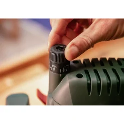 Bosch bovenfrees POF 1400 ACE - 1400W - Met snoer
