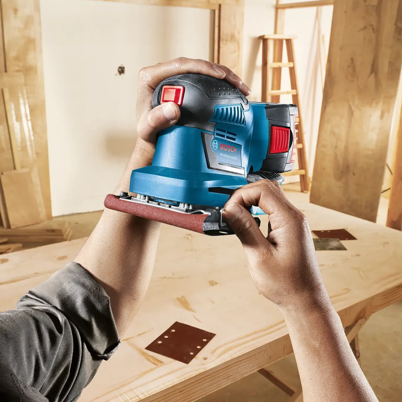 Bosch Professional GSS 18V-10 Deltaschuurmachine - 18V - 101 mm (zonder accu)