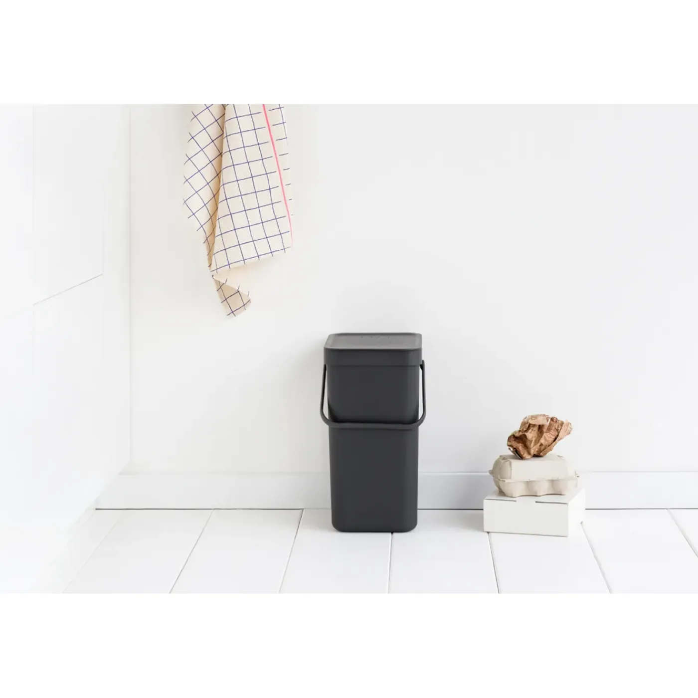 Brabantia Afvalbak Sort & Go - Kunststof - Donkergrijs - 20x24.9x35.1cm - 12L