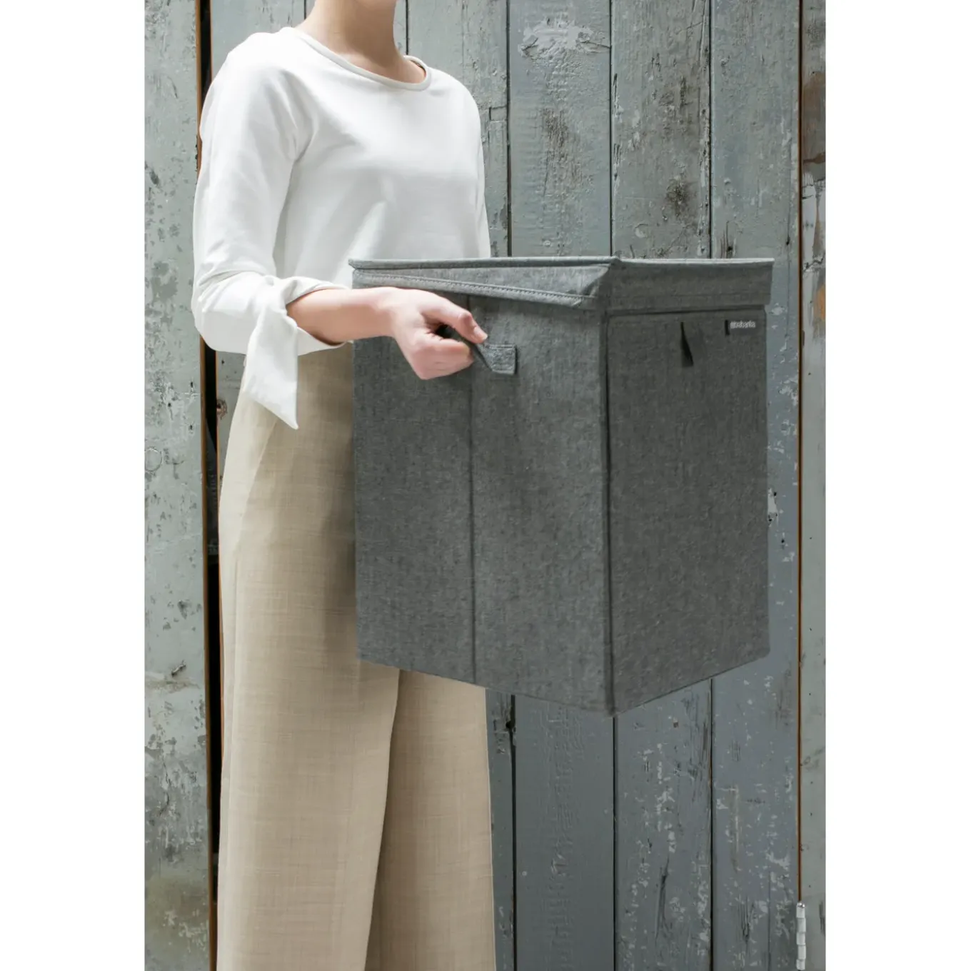 Brabantia wasmand met deksel stapelbaar 35L Pepper Black