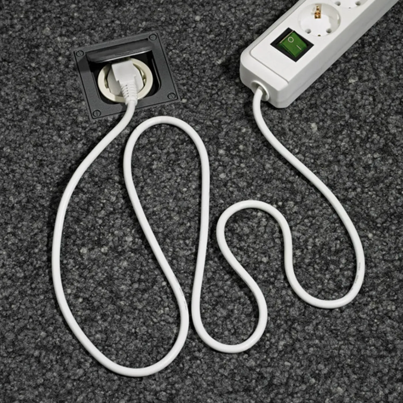 Brennenstuhl Eco-Line met schakelaar 3 stopcontacten wit 5 m H05VV-F 3G1,5