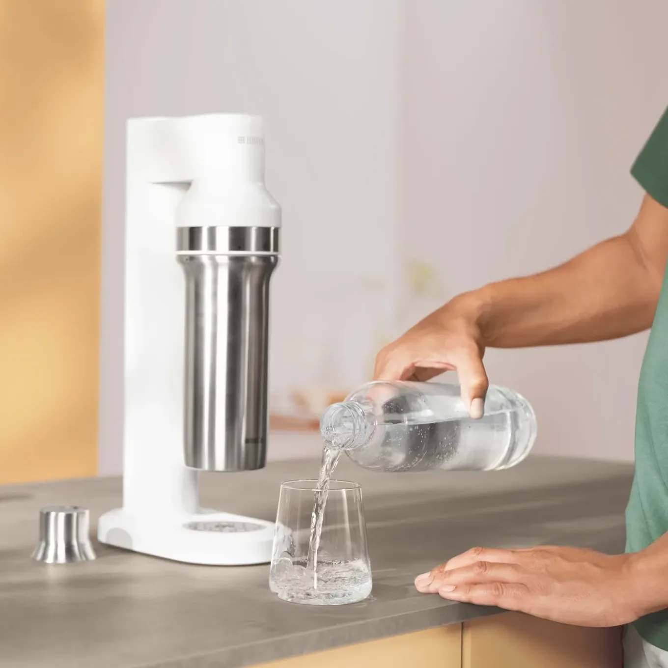 Brita Sodatrio Wit Incl. Glazen Fles (0.9l), Rvs Fles (0,5l) En Co2-cilinder