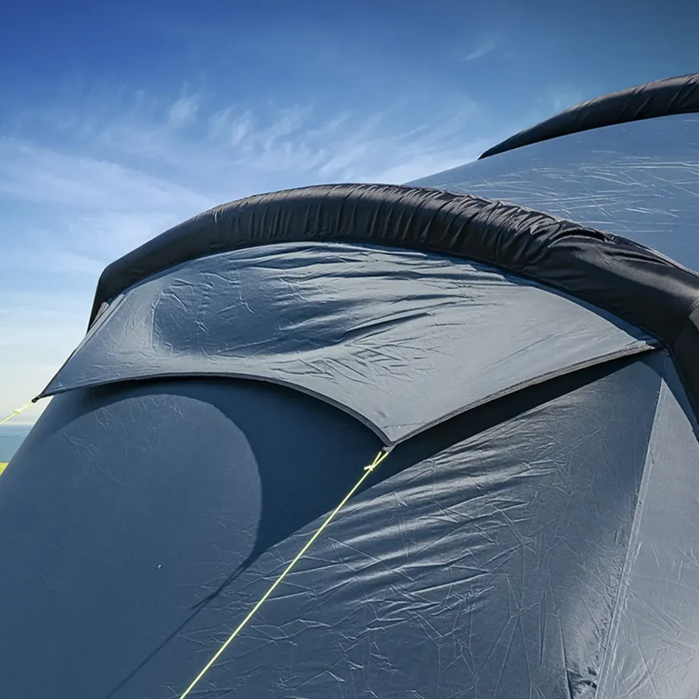 Campout - Opblaasbare Tunneltent - Zwart - 455 X 270 Cm - Familietenten - Waterdichte Tent