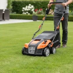 Chester - Elektrische 2-in-1 verticuteermachine-mosverwijderaar voor gazon - 1800W - 40cm
