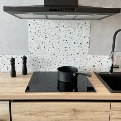 99Déco 99deco - Achterwand Voor Afzuigkap Van Aluminium Met Wit Terrazzo-effect - 70x90 Cm