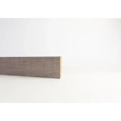 Decomode Plint Praag - 240cm - 12x60mm