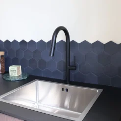 Essebagno keukenkraan Portofino met uittrekbare douchekop zwart