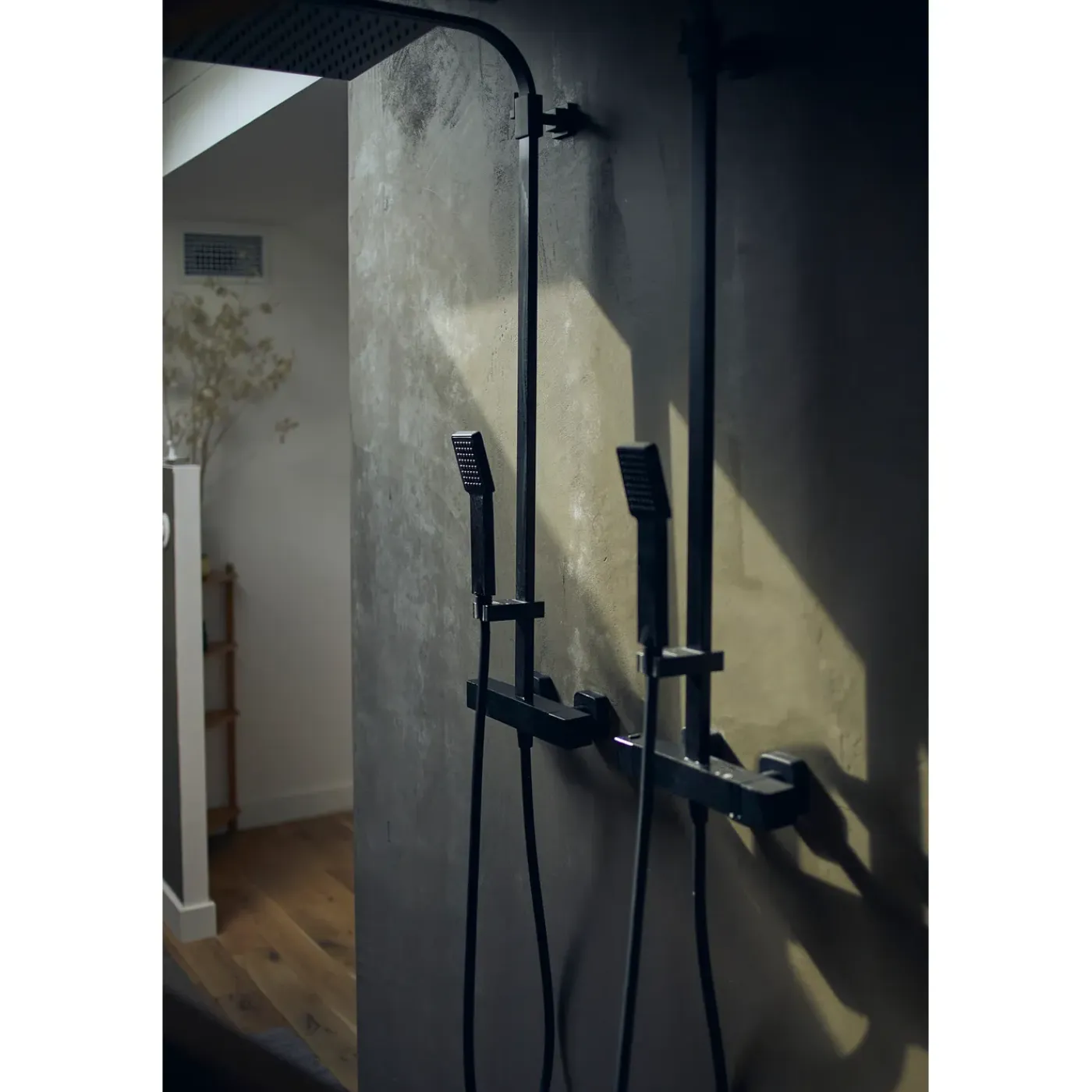 EsseBagno Regendouche Quartos - Met Thermostatische Kraan - Zwart - Mat - Vierkant - Met Handdouche - 15cm hartafstand - 1-straals