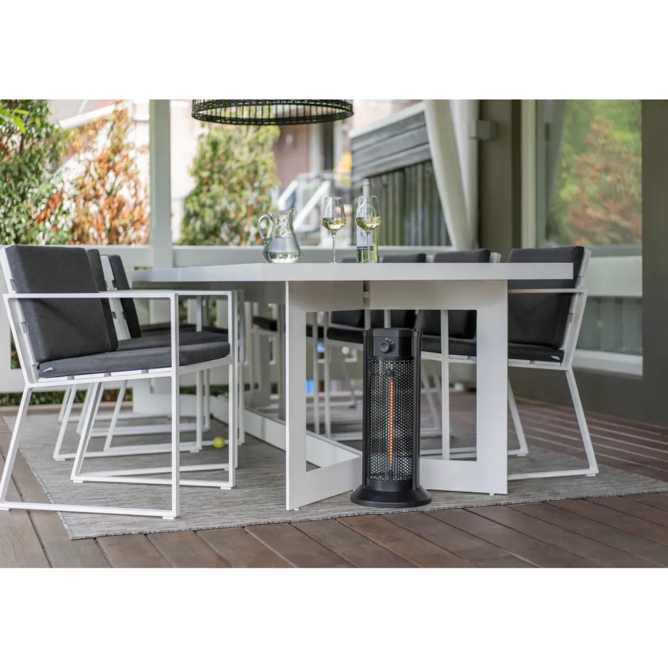 Eurom Terrasverwarmer Under Table Heater - Staand - 900W - Zwart