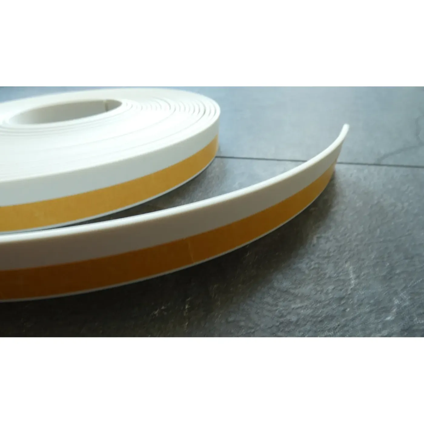 Flexplint - Flexibele PVC Plakplint - Wit (9016) - 5 meter