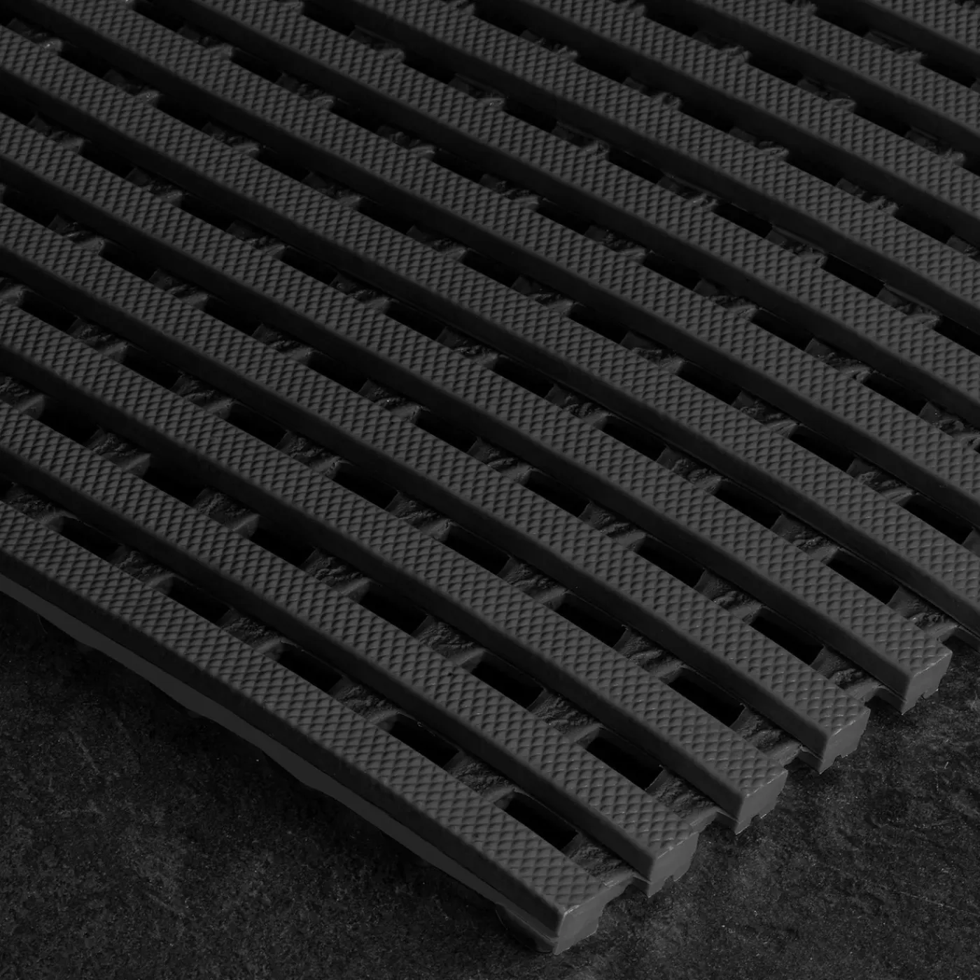 Floordirekt - Antislip Zwembadvloermat Adria, 12 Mm Dik, Zwart, 120 X 250 Cm