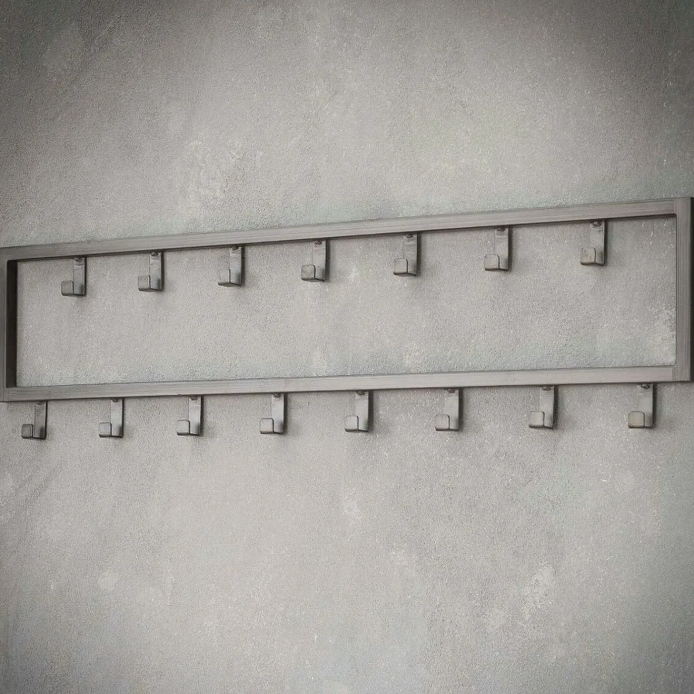 Fraaai - Kapstok Industrieel 15 Haken - 80 Cm Zwart