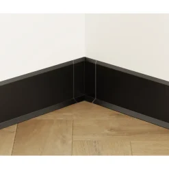 Ilcom Binnenhoek Fli Voor Plint F 100 Mm X 30 Mm X 30 Mm - Mattzwart