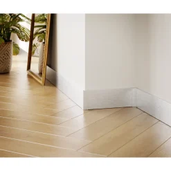 Ilcom Decoratieve Plint FC Van Roestvrij Staal 2700 mm x 100 mm - Zilver Geborsteld