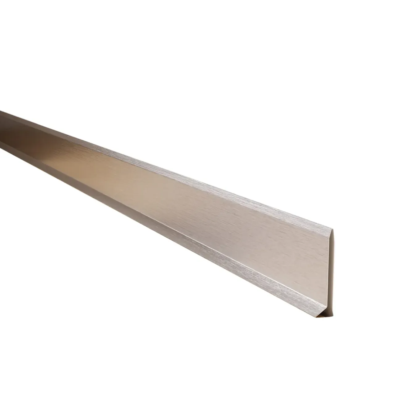 Ilcom Ceramica Ilcom decoratieve plint voor muren F Gepolijst zwart - 80mm x 2700mm van roestvrij staal