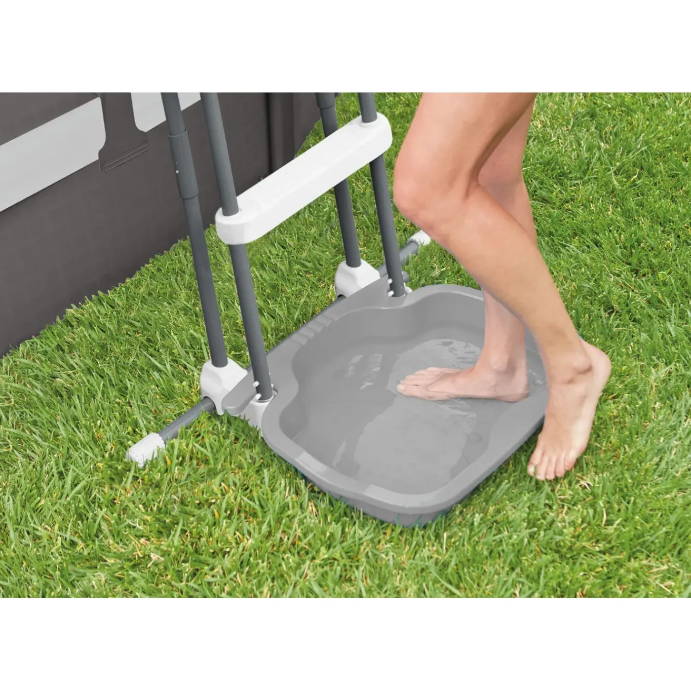 Intex voetbadje 29080 56x46x9cm