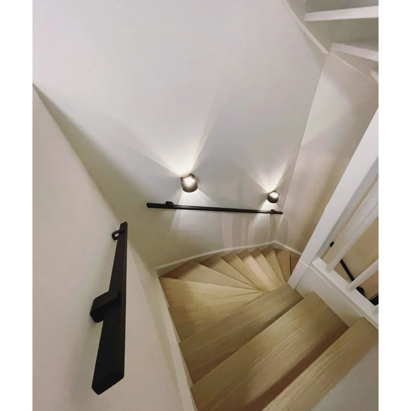 Ivol Design Trapleuning Zwart Rechthoekig - 350 Cm Met 4 Houders
