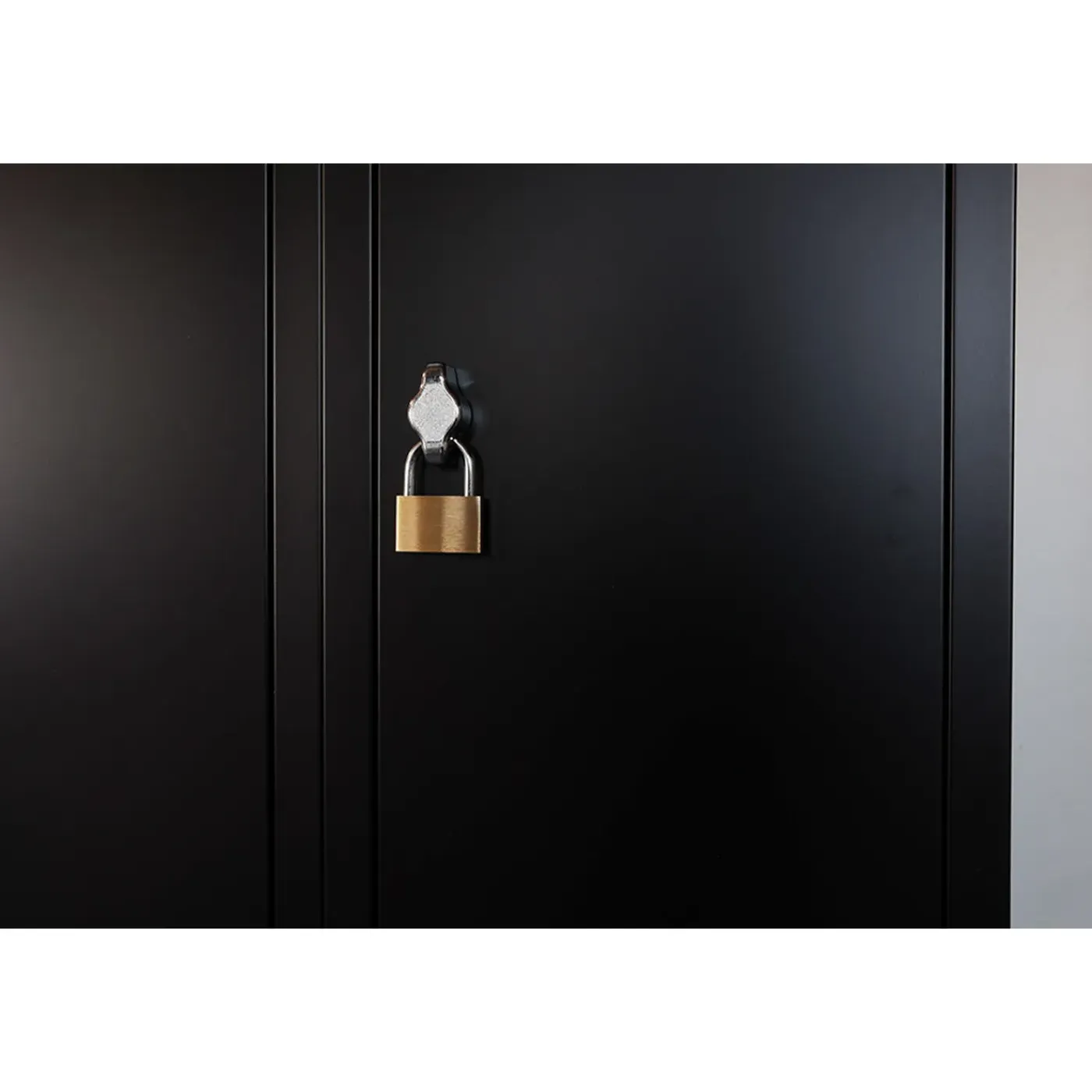 IVOL Metalen Lockerkast Zwart - 90x185x45 Cm - 6 Deurs