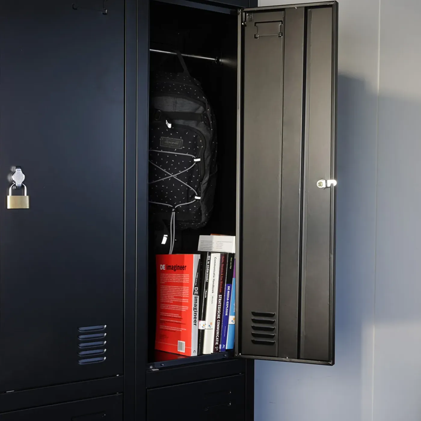IVOL Metalen Lockerkast Zwart - 90x185x45 Cm - 6 Deurs