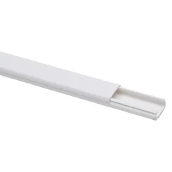 Kopp kabelgoot 20x10mm zelfklevend wit 2m