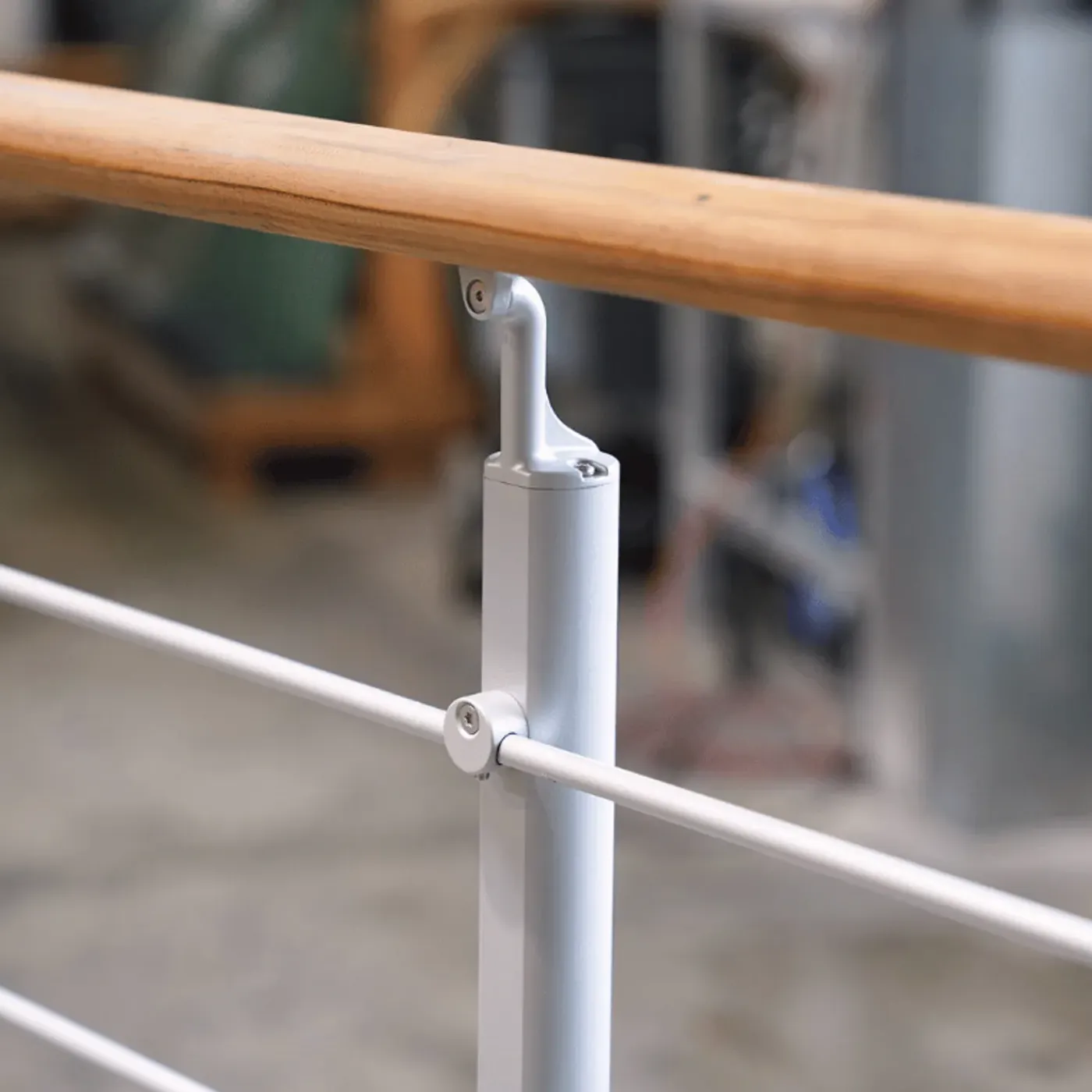 Kordo - Balustrade Zijdelingse Montage - Opalu - Silver Met Kebony Handgreep - 2 M