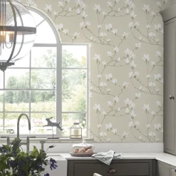 Laura Ashley Magnolia Grove Behang - Bloemen - 10mx52cm - Beige