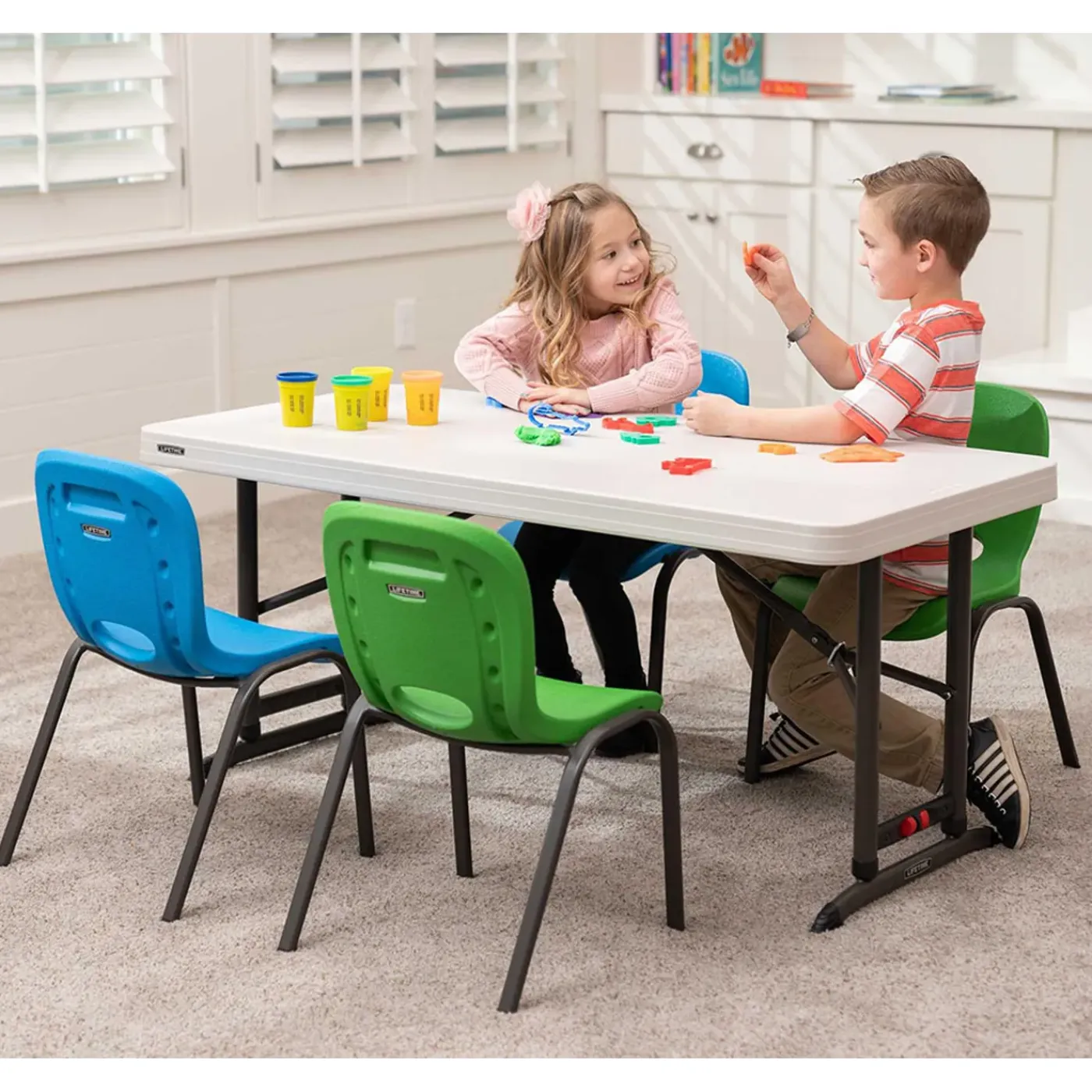 Lifetime Kunststof Campingtafel In Hoogte Verstelbaar Opvouwbaar - 122x61x86 Cm