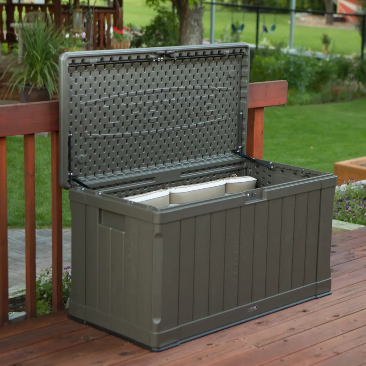 Lifetime Kunststof Kussenbox 440 Liter - Tuinkist 64x128x67cm - Bruin