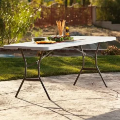Lifetime Kunststof Tafel Opvouwbaar - Campingtafel Light Commercial - 182x76x74cm - Wit