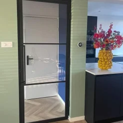 Loftdeur Stalen Scharnierdeur Smartline 3-vaks 231,5 X 93 Cm Rechtsdraaiend Helder Glas