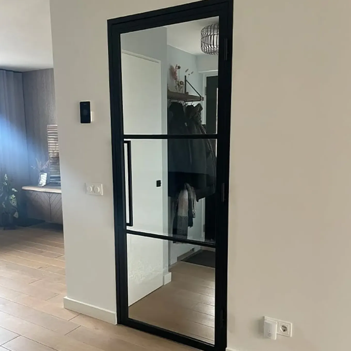 Loftdeur Stalen Scharnierdeur Smartline 3-vaks 231,5 X 93 Cm Rechtsdraaiend Helder Glas