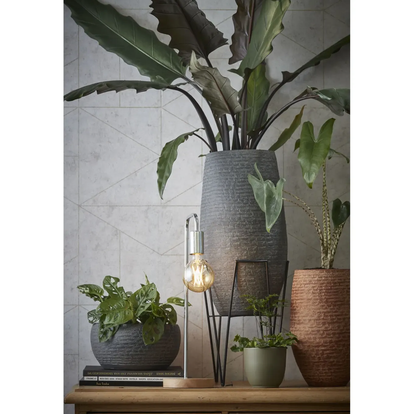 Mica Decorations Blom Plant Standaard Zwart- L25xb25xh38cm