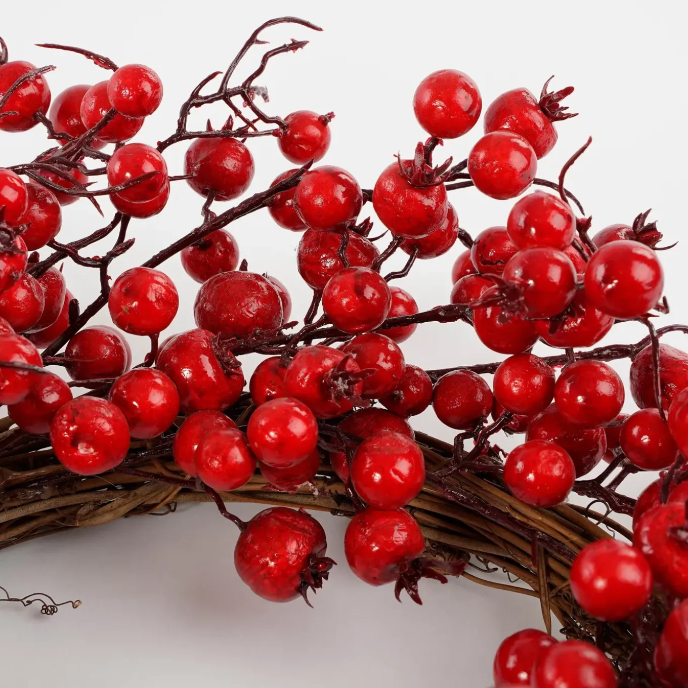 Mica Decorations Krans Bessen Rood - H10xd40cm
