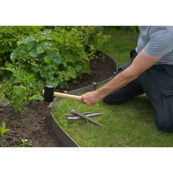 Nature grondpennen voor tuinborder polyethyleen taupe 1,9x1,8x26,7cm 10 stuks