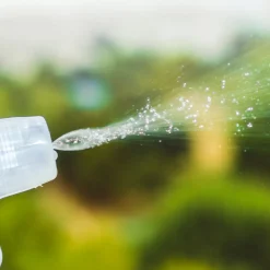 Nordix Plantenspuit Plantensproeier Waterverstuiver Sprayflacon 550ml Wit Kunststof