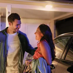 Philips Hue Welcome Verstraler (zwart) - Incl. Bewegingssensor Voor Buiten