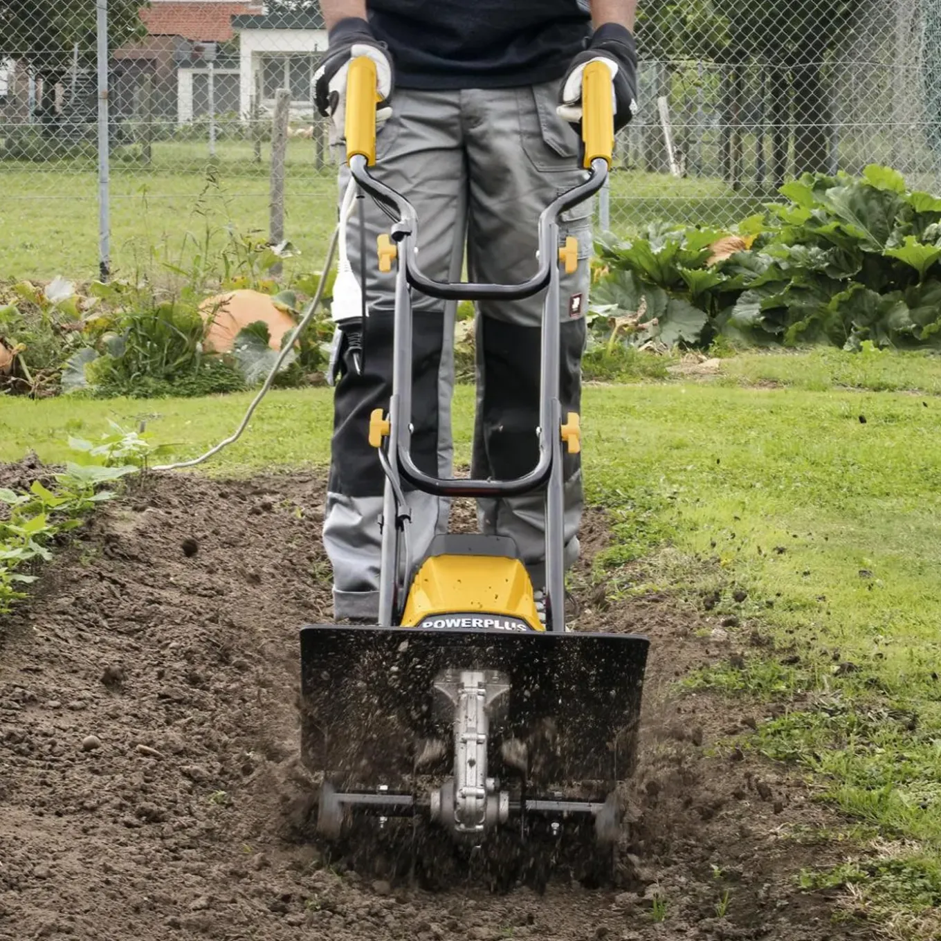 Powerplus Elektrische Grondfrees, 1200 W, 4 Messen, Werkdiepte 220mm, Breedte 360mm, Cultivator