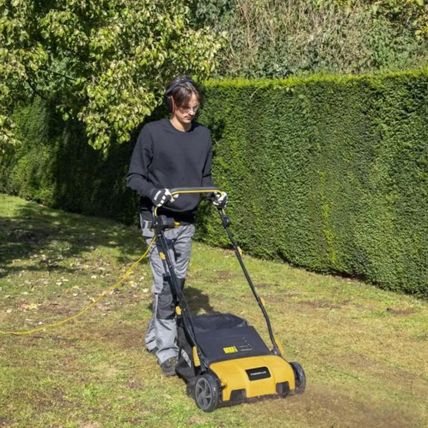 Powerplus Elektrische Verticuteermachine, 1600 W, Snijbreedte 360 Mm, 2-in-1, Tuinmachine