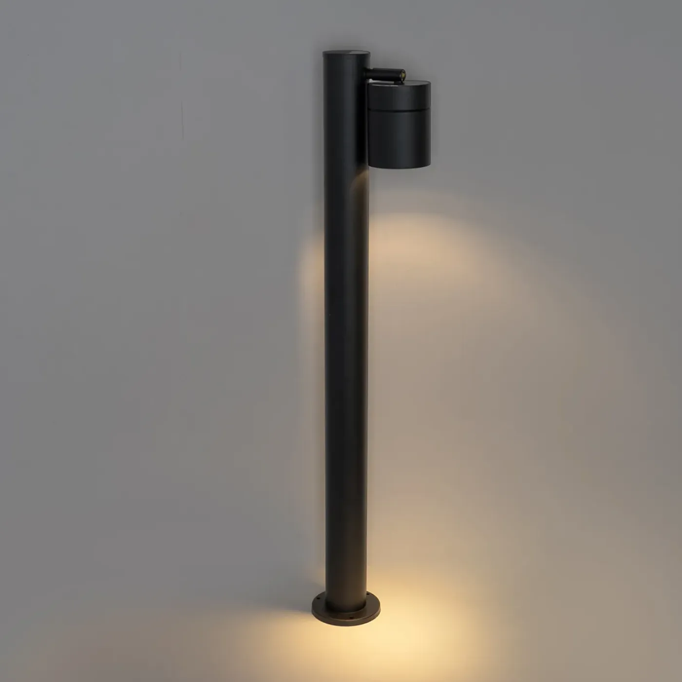 QAZQA Staande Buitenlamp Zwart 80 Cm Ar70 Verstelbaar Ip44 - Solo