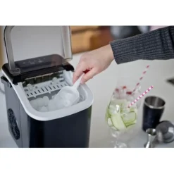 Machine Qlt Ijsblokjes Met Automatische Reiniging En 2 Ijsmaten