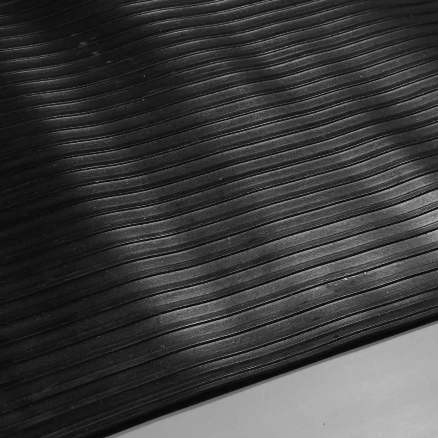 IVOL Rubber Loper / Rubbermat Op Rol Streep 3mm - Breedte 100 Cm