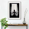 Schilderij Vrouw in Parijs - 50x70 cm - Zwart-Wit - Hout