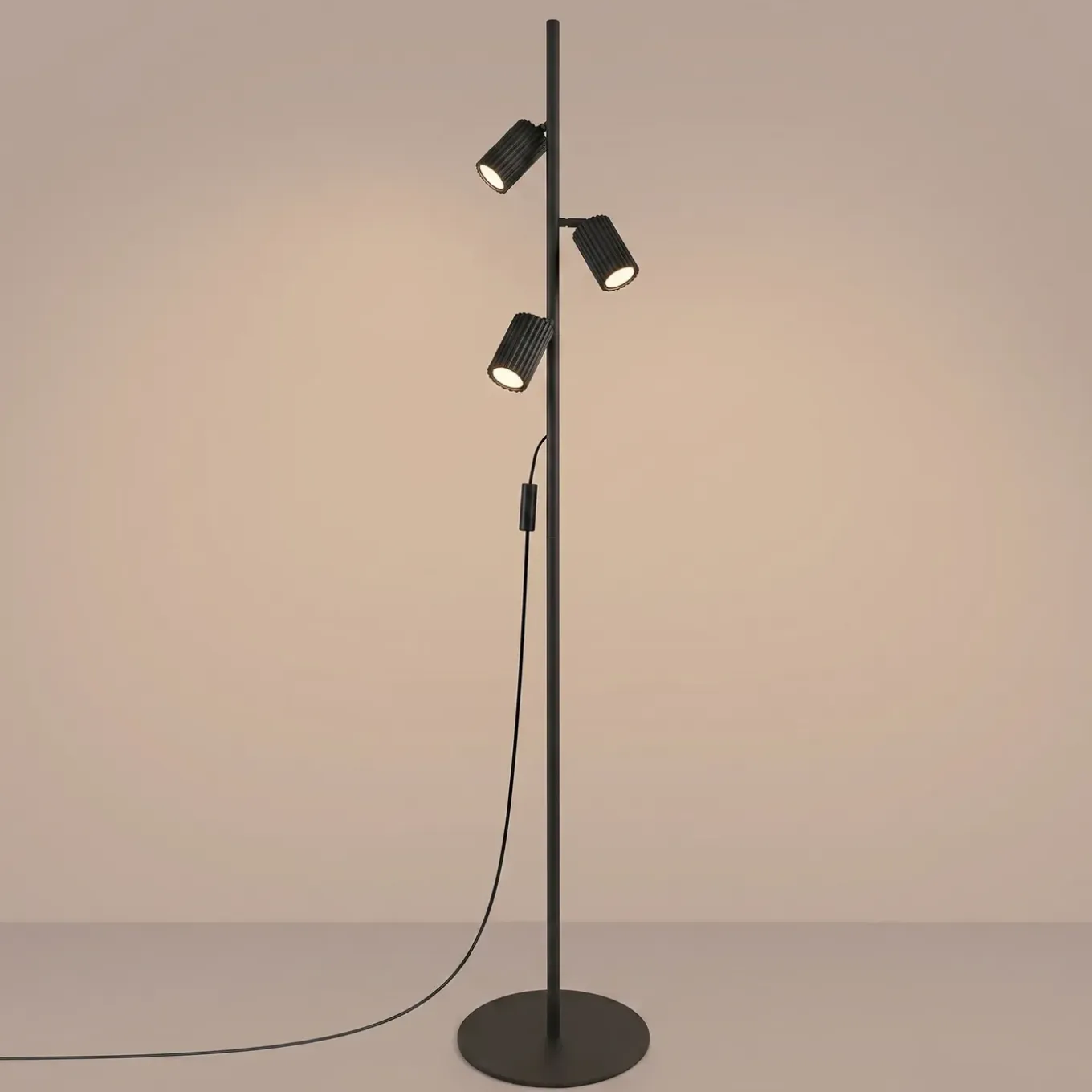Sollux Lighting Vloerlampen Karbon Zwart Aluminium